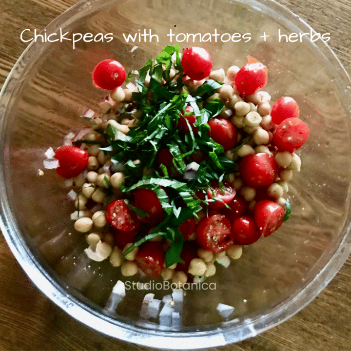 Chickpeas with fresh tomatoes and herbs